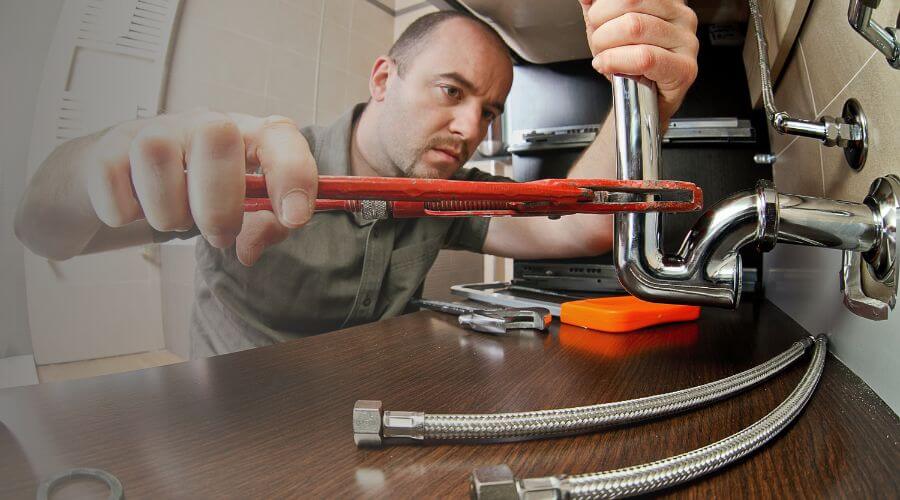 Professional clogged toilet repair in Manhattan, NV
